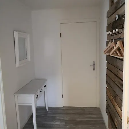 Old School Pa Eidslandet - Exclusive Apartment Exterior photo